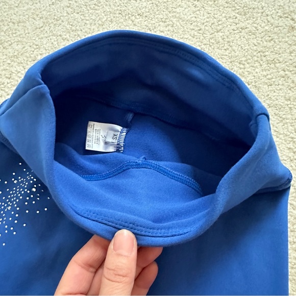 New ice skating jacket and pants set XS 8~10T (120~130cm) - Picture 4 of 10